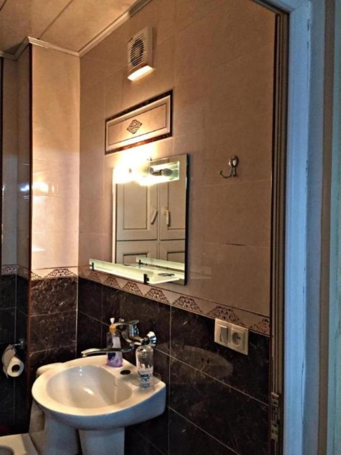 Your Home In Tbilisi Bagian luar foto