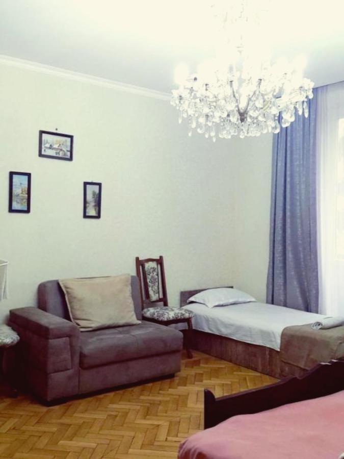 Your Home In Tbilisi Bagian luar foto
