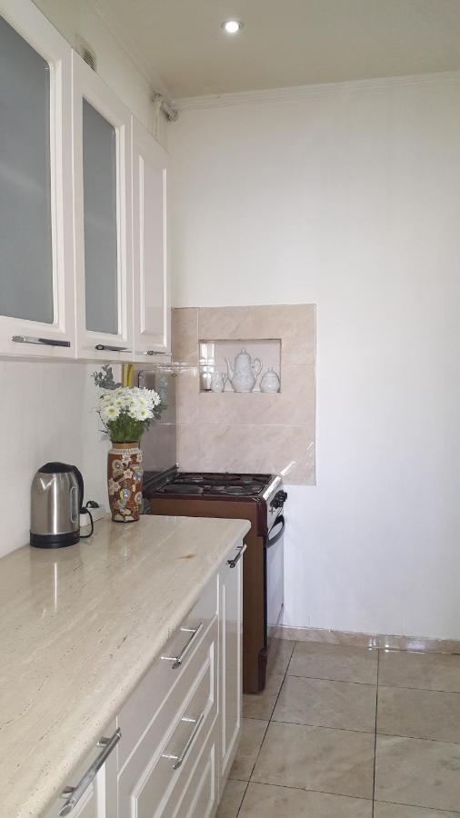 Your Home In Tbilisi Bagian luar foto